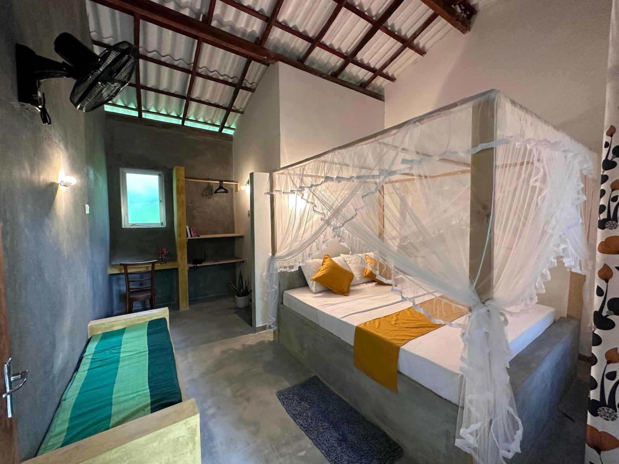 Midigama Inn Ahangama Extérieur photo